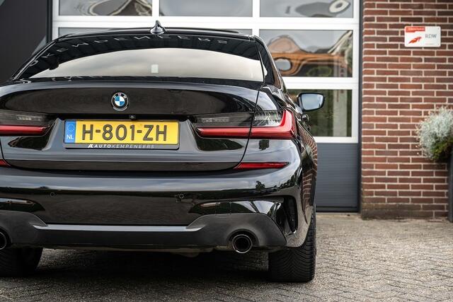 BMW 3-SERIE 330 330i High Executive | M Sport | Schuifdak | Laser | 19 inch |