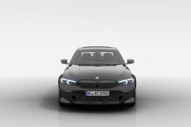 BMW 3-SERIE Sedan 330e | M Sport Pro | Comfort Pack | Active Cruise Control | Elektrisch bediend glazen schuif-/kanteldak