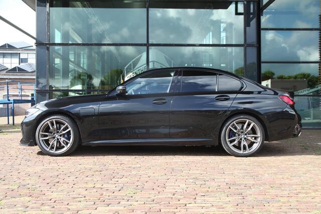 BMW 3-SERIE 330e M VOL/HD/Memory/Laser/H&K/Individuel