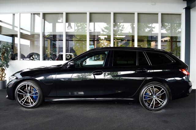 BMW 3-SERIE Touring 330e Hybride M-Sportedition | Zeer compleet !