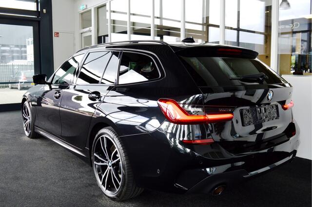 BMW 3-SERIE Touring 330e Hybride M-Sportedition | Zeer compleet !