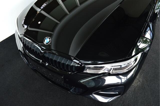 BMW 3-SERIE Touring 330e Hybride M-Sportedition | Zeer compleet !