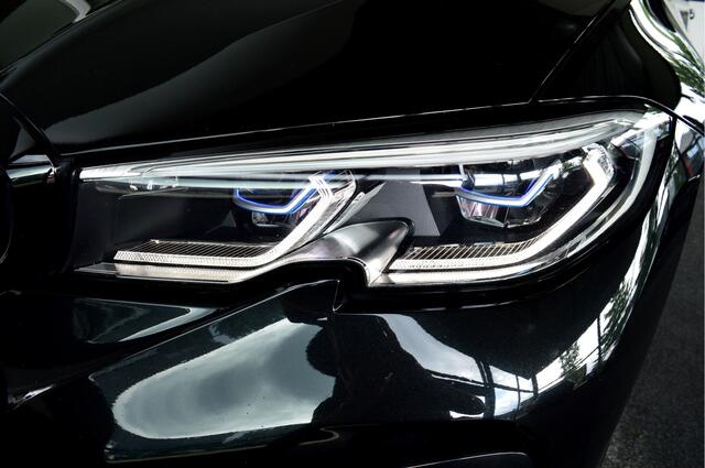 BMW 3-SERIE Touring 330e Hybride M-Sportedition | Zeer compleet !