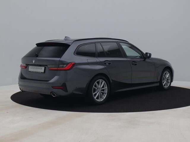 BMW 3-SERIE 318i Business Edition Plus | PANO | CAMERA