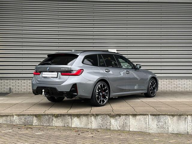 BMW 3-SERIE Touring 330e M Sportpakket Pro / Innovation Pack / Comfort Pack / Panoramadak / Trekhaak