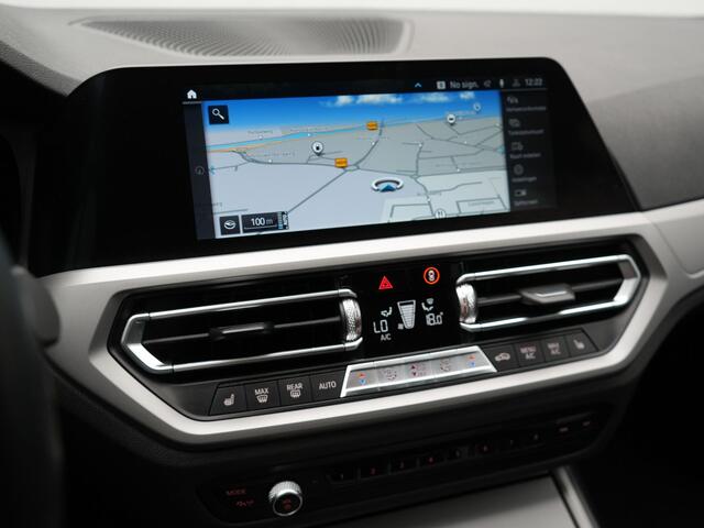 BMW 3-SERIE Touring 320e Sportline Plug In Hybrid 204pk Dealer O.H PHEV | Sportstoelen Verwarmd | Camera | Apple Carplay | Navi Full Map | DAB | El. Achterklep |