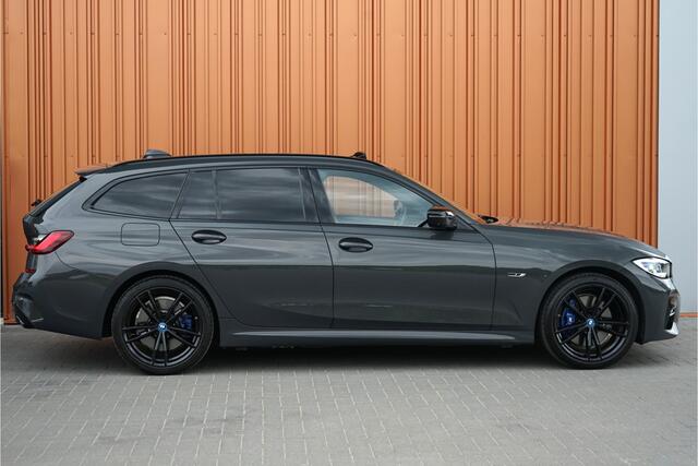 BMW 3-SERIE Touring 330e M Sport DRAVITGRAU Panodak M-Stoelen Laser Memory Head up