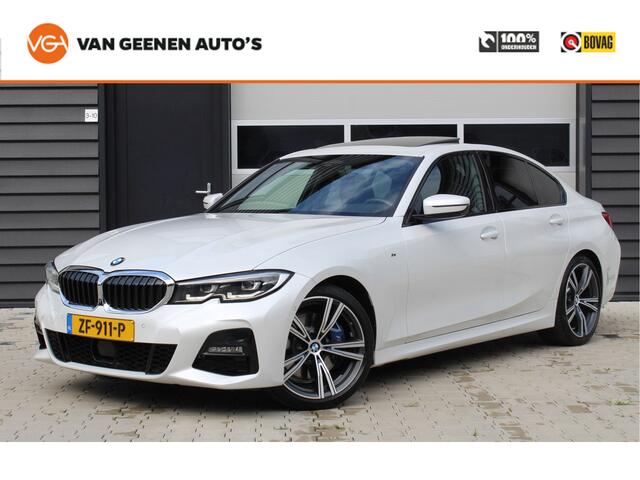 BMW 3-SERIE 330i 259Pk M-Sport | NL-auto | Bruinleder | Panoramadak | Parelmoerlak