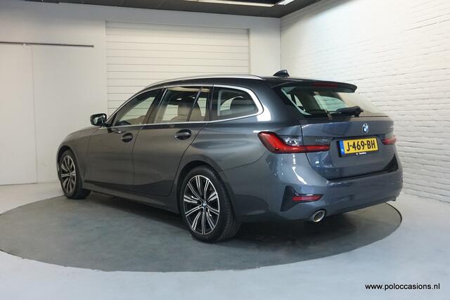 BMW 3-SERIE Touring 320i High Exec Leder | Sportinter | Carplay | DAB +