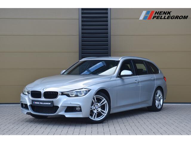BMW 3-SERIE Touring 318i * M Sportpakket * Trekhaak * Navigatie Professional * Leder * LED *