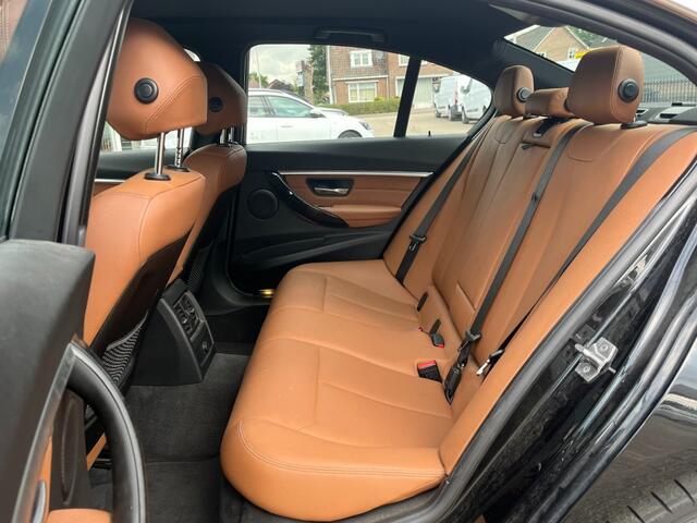 BMW 3-SERIE 330e Centennial High Executive I Leer I LED I Stoelverw. I Carplay