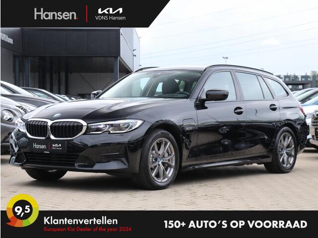 BMW 3-SERIE 330e High Executive I Trekhaak I Keyless I Leder I Head-up