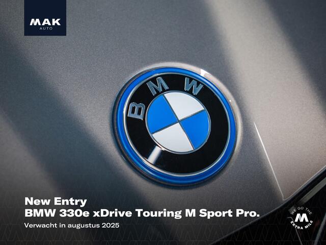 BMW 3-SERIE Touring 330e xDrive M Sport Pro, M Stoelen, pano, 19", tr.haak, H/K, carbon, LED-kopl., memory, privacy