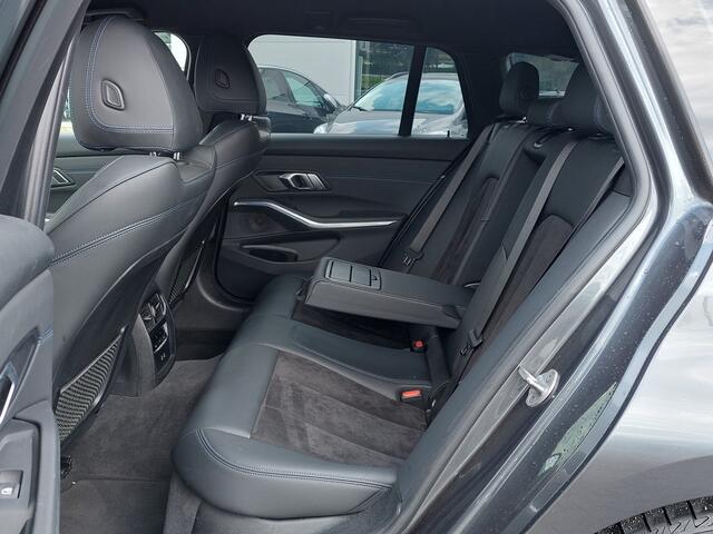 BMW 3-SERIE Touring 330i 258pk Automaat High Executive M-Sport | Navi | Apple Carplay+Android Auto | Adap. Cruise | Clima | Leder+Alcantara | Stoelverwarming | Led Koplampen | Pdc V+A | 18''lm