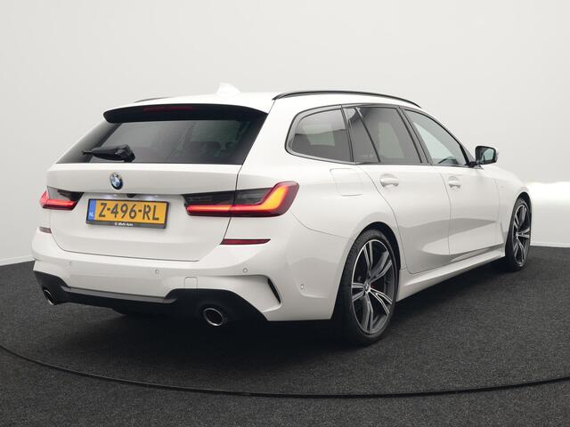 BMW 3-SERIE Touring 320i M Sport Automaat 184 pk Dealer O.H. | Panodak | Adaptive Cruise | Laser LED | Adaptive Onderstel | Lederen Sportstoelen Memory | Keyless | Carplay |