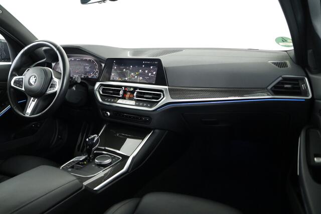 BMW 3-SERIE Touring 330e xDrive M-Sport / Opendak / HUD / Carbon / LaserLED / Trekhaak