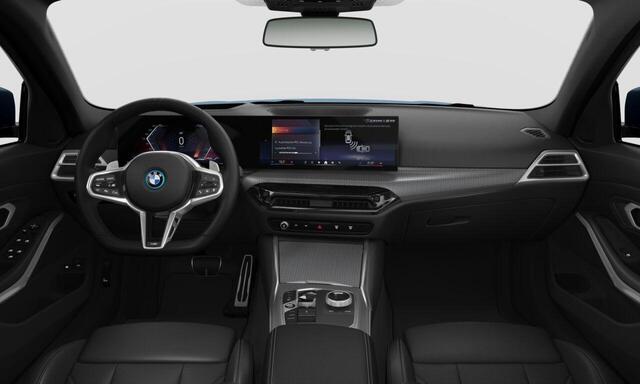 BMW 3-SERIE 330e | M-Sport pakket | Panoramadak | Adaptive Cruise | HiFi | Comfort Access |