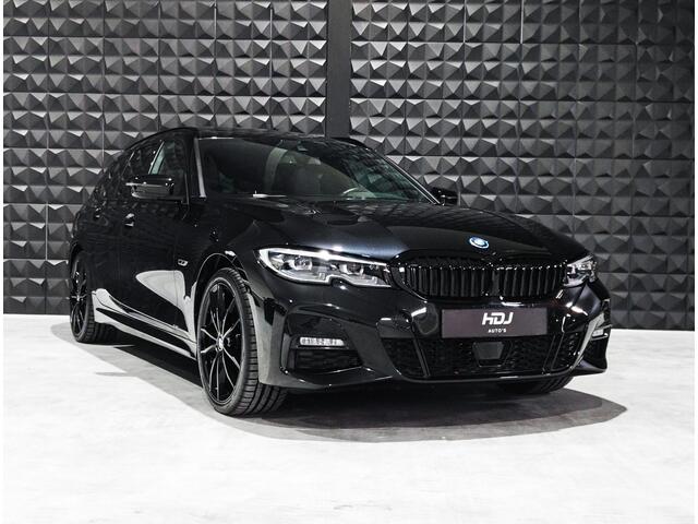 BMW 3-SERIE Touring 330e M Sport | PANO | 19" | Memory | All Black | HIFI | Trekh. | ACC |Led Kopl. | Camera |