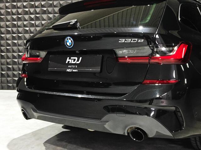 BMW 3-SERIE Touring 330e M Sport | PANO | 19" | Memory | All Black | HIFI | Trekh. | ACC |Led Kopl. | Camera |