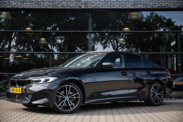 BMW 3-SERIE 330e High Executive M-Sport , Adap. cruise, Pano dak, HUD, 360°camera,