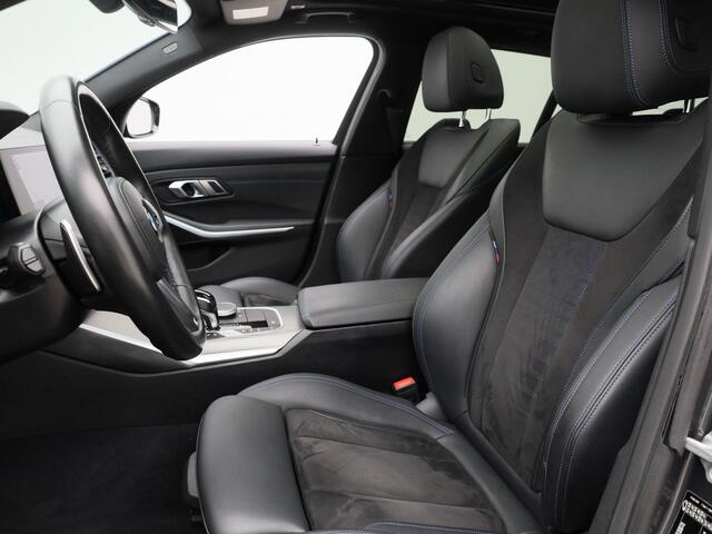 BMW 3-SERIE Touring 330e M Sport | PANO | CAMERA | STOELVERW.