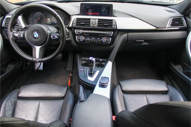 BMW 3-SERIE Touring 318i M Sport | Trekhaak | Leder