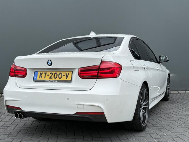 BMW 3-SERIE BWJ 2016 330e 184 PK Centennial Executive AUTOMAAT | NAVI | CLIMA | CRUISE | BLUETOOTH | FULL LED | SCHUIF/KANTEL DAKJE | LMV | PDC