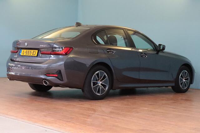 BMW 3-SERIE 320i Business Edition Automaat | NAVI | CLIMA | PDC V+A | CRUISE | VIRTUAL COCKPIT |