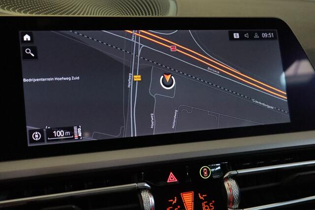 BMW 3-SERIE 320i Business Edition Automaat | NAVI | CLIMA | PDC V+A | CRUISE | VIRTUAL COCKPIT |