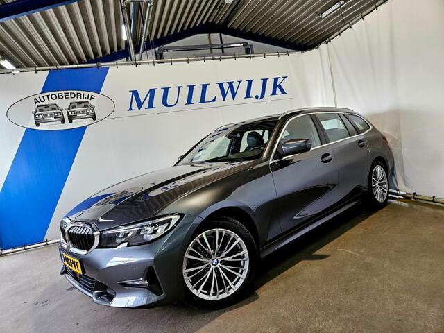 BMW 3-SERIE Touring 318i Executive Edition / Trekhaak / Full LED / NL Auto