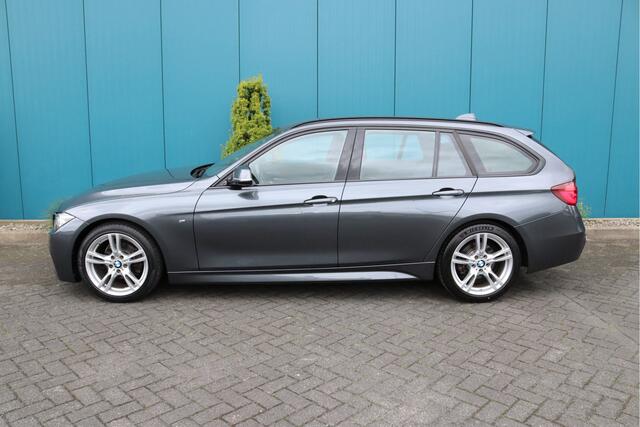 BMW 3-SERIE Touring 318i M Sport Aut. CLIMA|DIGI.DASHB|NAV|LED|ELEK.KLEP|PDC|LMV 1.EIG
