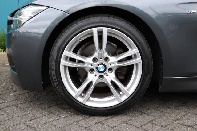 BMW 3-SERIE Touring 318i M Sport Aut. CLIMA|DIGI.DASHB|NAV|LED|ELEK.KLEP|PDC|LMV 1.EIG