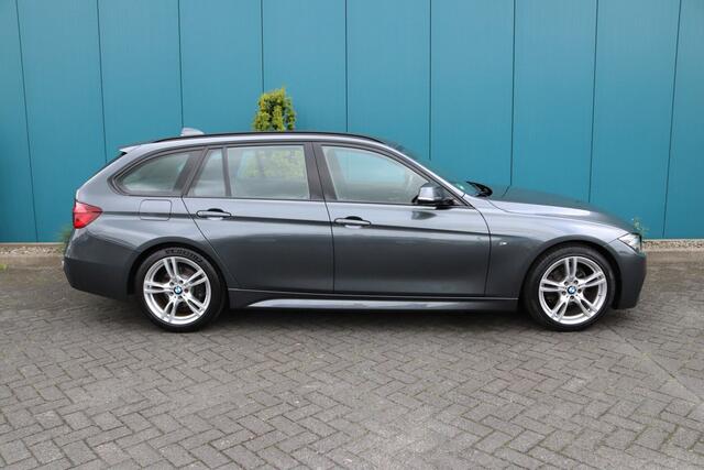 BMW 3-SERIE Touring 318i M Sport Aut. CLIMA|DIGI.DASHB|NAV|LED|ELEK.KLEP|PDC|LMV 1.EIG