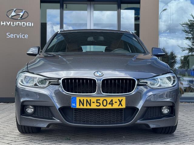 BMW 3-SERIE Touring 320i Centennial High Executive | 184pk | Schuif-dak | Trekhaak