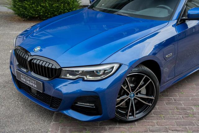 BMW 3-SERIE Touring 330e M-Sport ADAPTIVE | 360 CAM | SAFETY PACK | HIFI | 1E EIGN NIEUWSTAAT