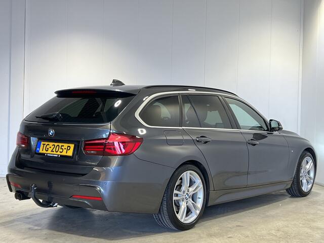 BMW 3-SERIE Touring 320i M Sport Edition | Navigatie | LM Velgen 18" | Afneembare Trekhaak | Voorstoelen Verwarmd | PDC Voor en Achter | Cruise Control | Airco |