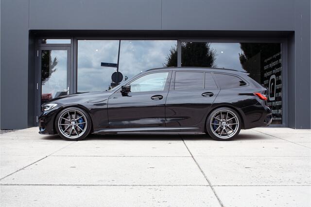 BMW 3-SERIE Touring M340i xDrive M-Performance | M Stoel | Pano | 20" 763M | H&R