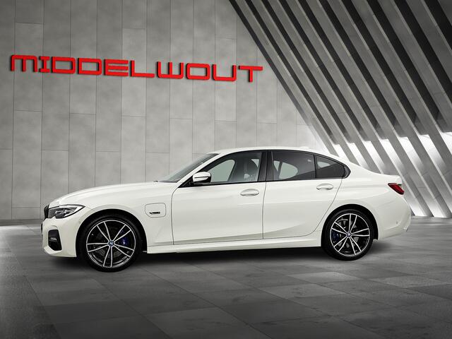 BMW 3-SERIE 330e High Exe/M-Sport/M-Remm/dab/led/19"/Camera/BTW