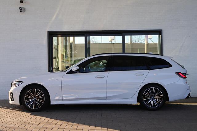 BMW 3-SERIE Touring 318i Business Edition