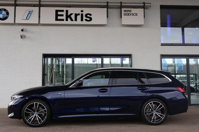 BMW 3-SERIE Touring 330e xDrive | M Sportpakket | Innovation Pack | Driving Assistant Professional