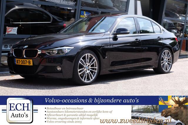 BMW 3-SERIE 330e M-Pakket, Hybride, Schuifdak, Leer, 19 inch