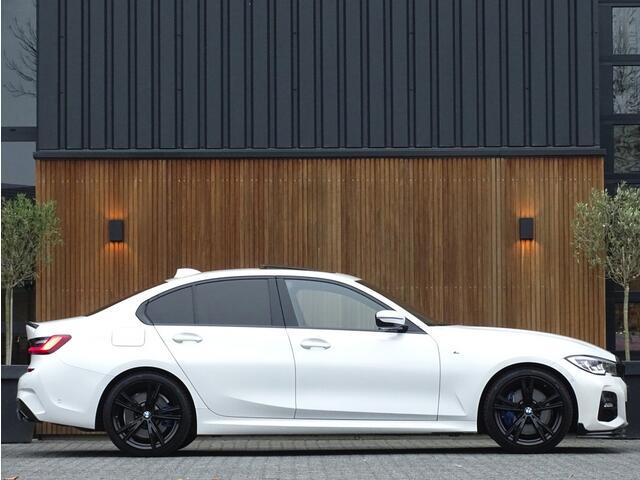 BMW 3-SERIE 330i 259PK / M-Sport / Individual / M340 Ed. / laser