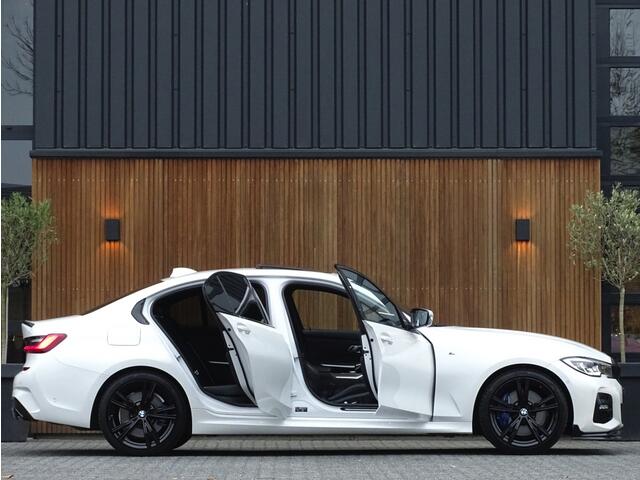 BMW 3-SERIE 330i 259PK / M-Sport / Individual / M340 Ed. / laser