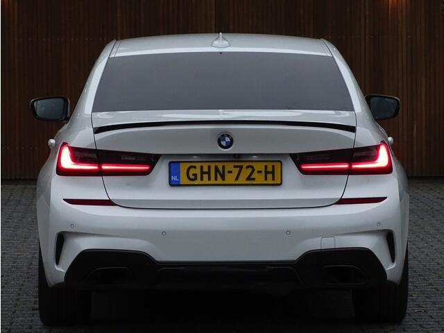 BMW 3-SERIE 330i 259PK / M-Sport / Individual / M340 Ed. / laser
