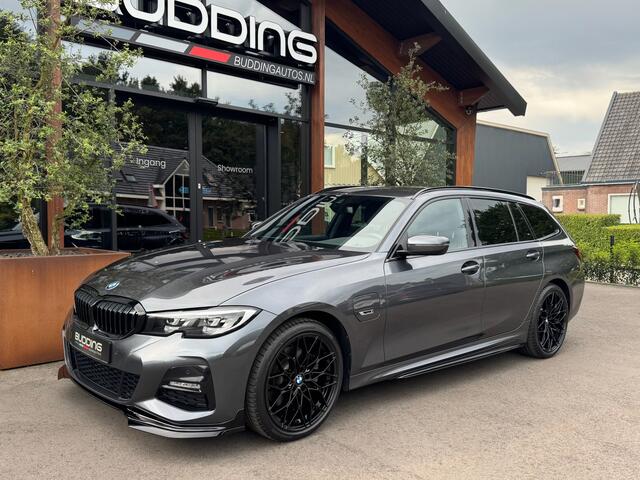 BMW 3-SERIE Touring 320e Business Ed | M-performance | Keyless | Camera