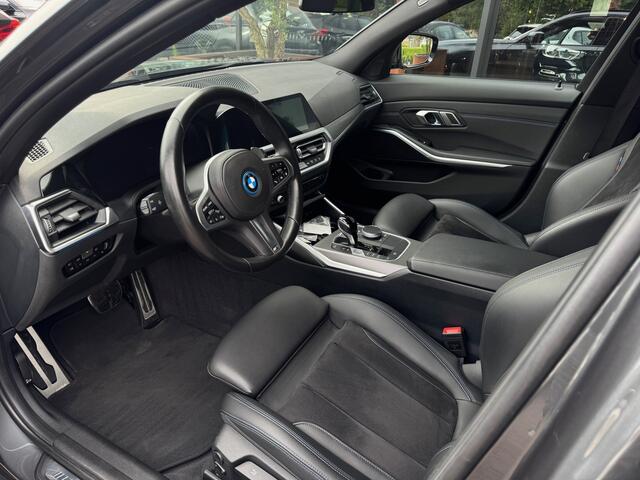 BMW 3-SERIE Touring 320e Business Ed | M-performance | Keyless | Camera