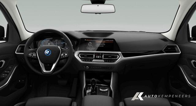 BMW 3-SERIE 330e Touring Sportline | Shadow | Panorama | Leder | Adapt. Cruise | 17' inch |