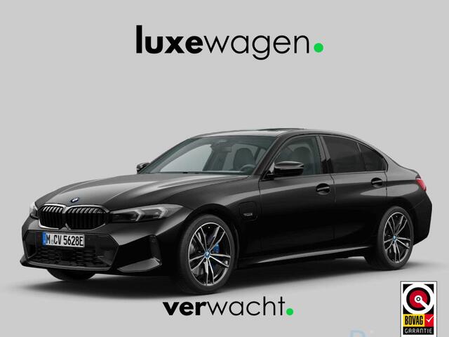 BMW 3-SERIE 330e xDrive M-Sport Pro Pano M-zetels ACC HUD 19inch El-klep