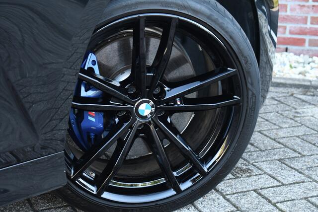 BMW 3-SERIE 330e M-Sport Pano H/K El-zetels El-klep Camera