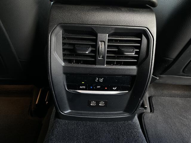 BMW 3-SERIE 320i Business Ed.